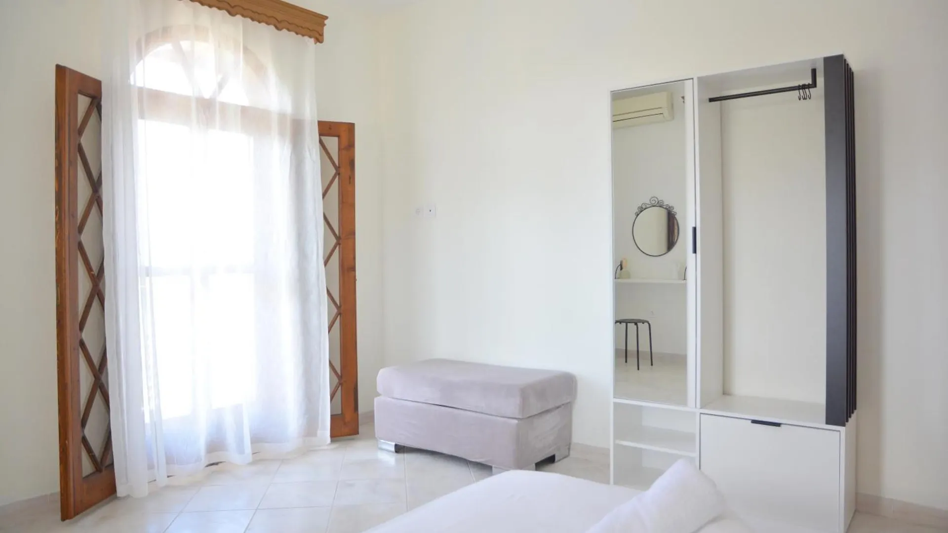 Emmanuel'S Summer House Sozopoli